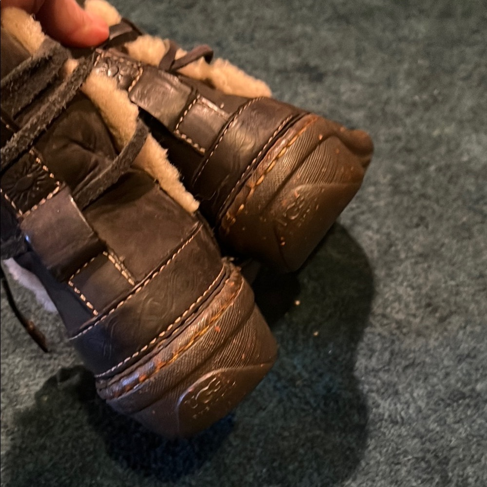 Ugg Black Shearling-Lined Boots - Picture 4 of 8